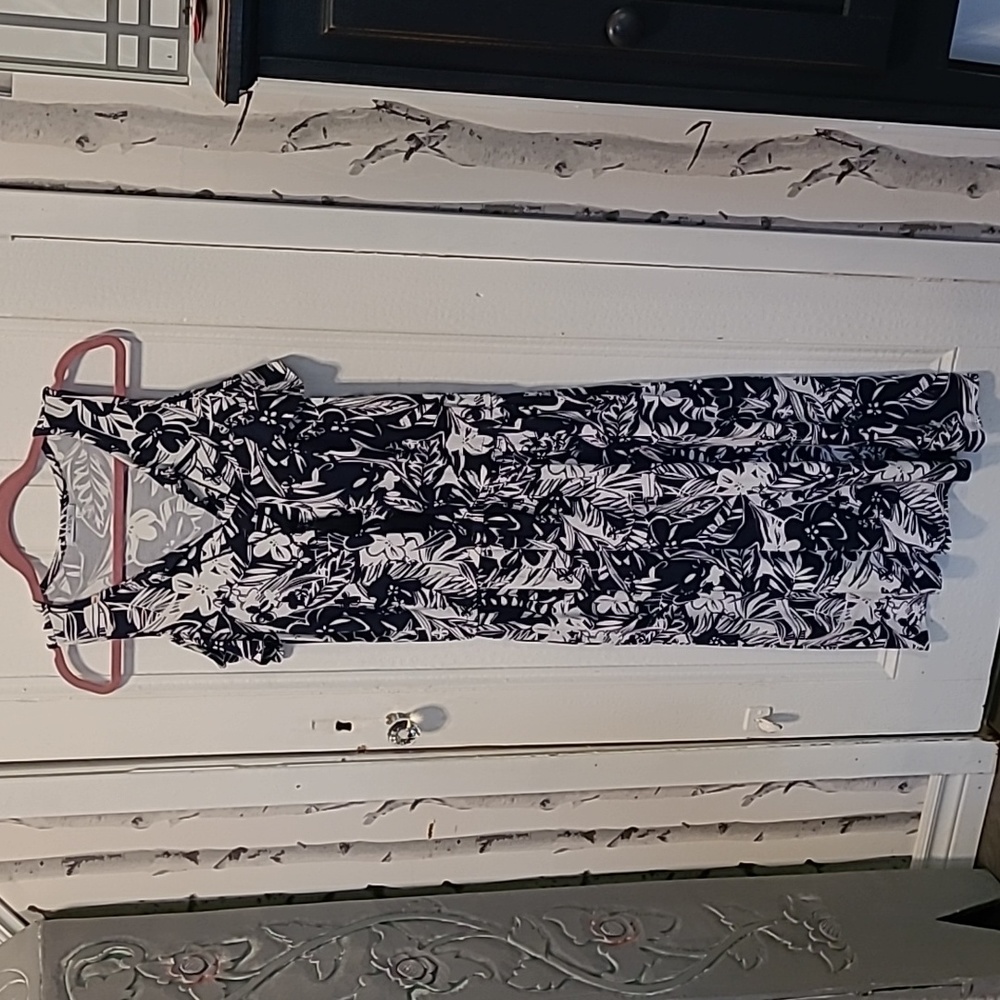 Summer dress size small